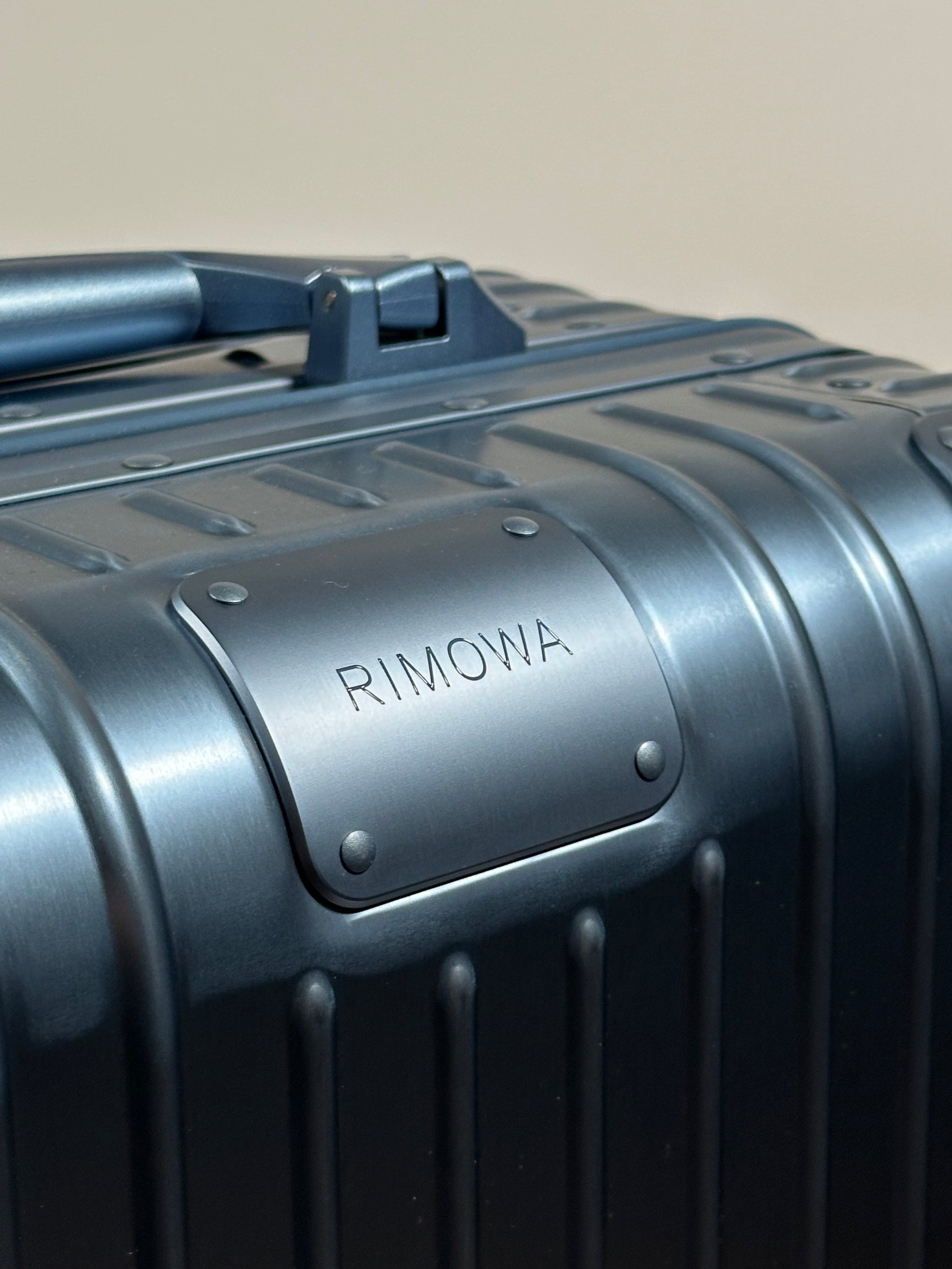 Rimowa Original Cabin Arctic Blue 35L – The Bag Depot