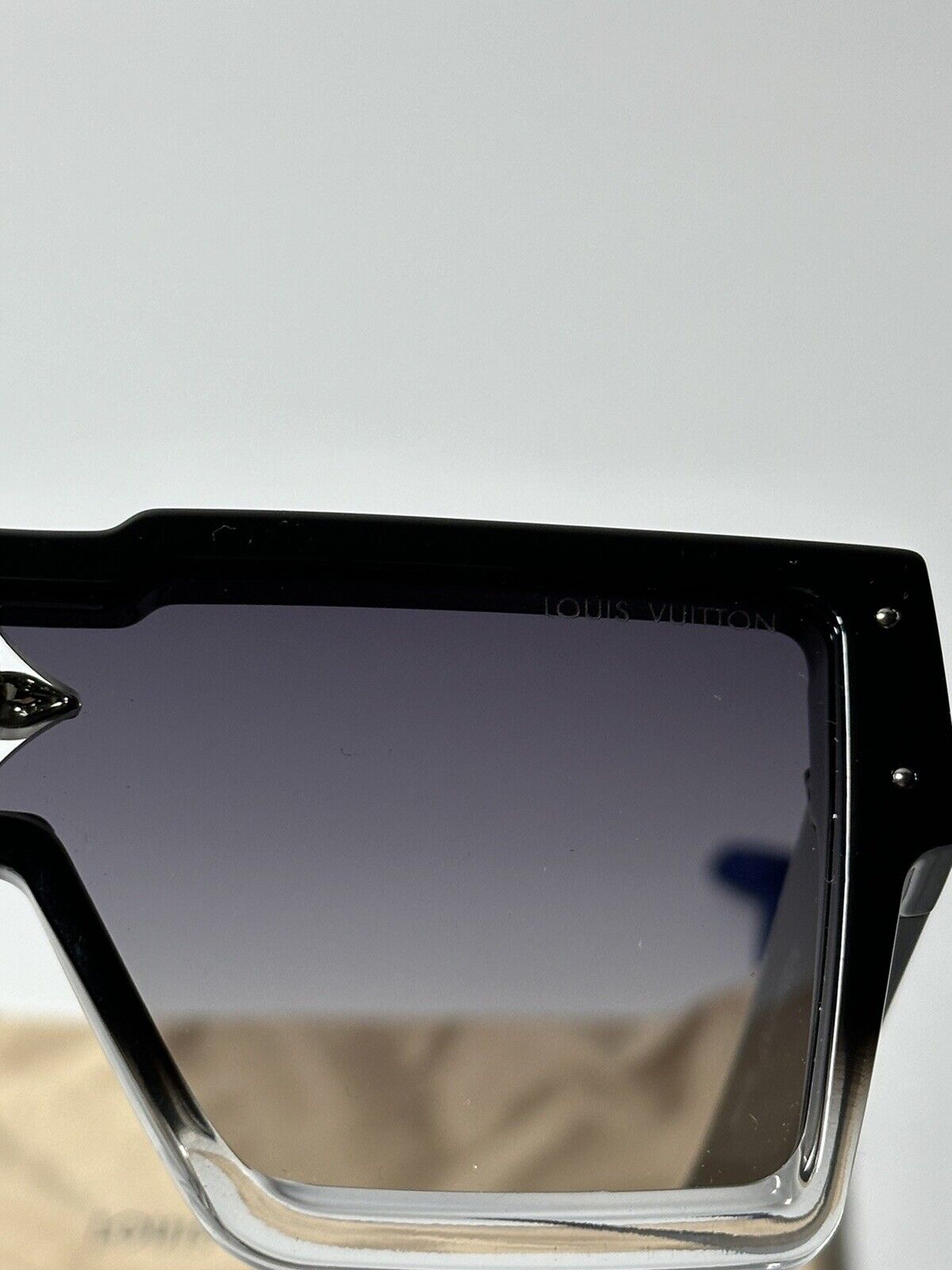 Louis Vuitton Cyclone Sunglasses Gradient Black | The Bag Depot